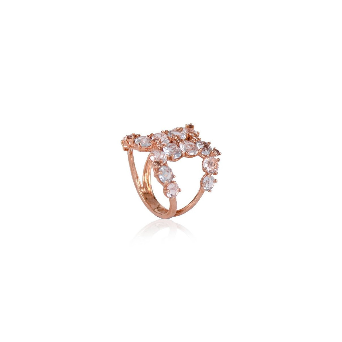 ROSE GOLD RING WITH DIAMONDS AND TOPAZ
