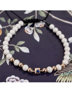 Pulsera de Hilo Macramé un Toque de Elegancia Celestial