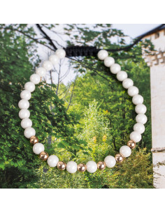 A touch of magic on your wrist. 2