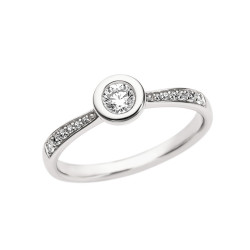 WHITE GOLD RING WITH DIAMONDS