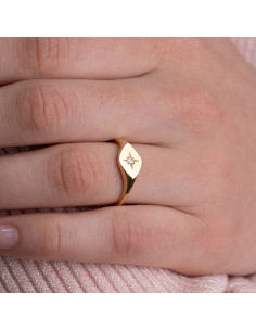 Anillo Sello Circonitas Oro Amarillo "Sonia" Brillo para tu Estilo 2