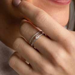 DOUBLE RING WITH DIAMONDS