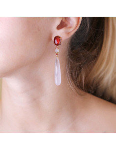 Long, elegant earrings for a triumphal entrance 2