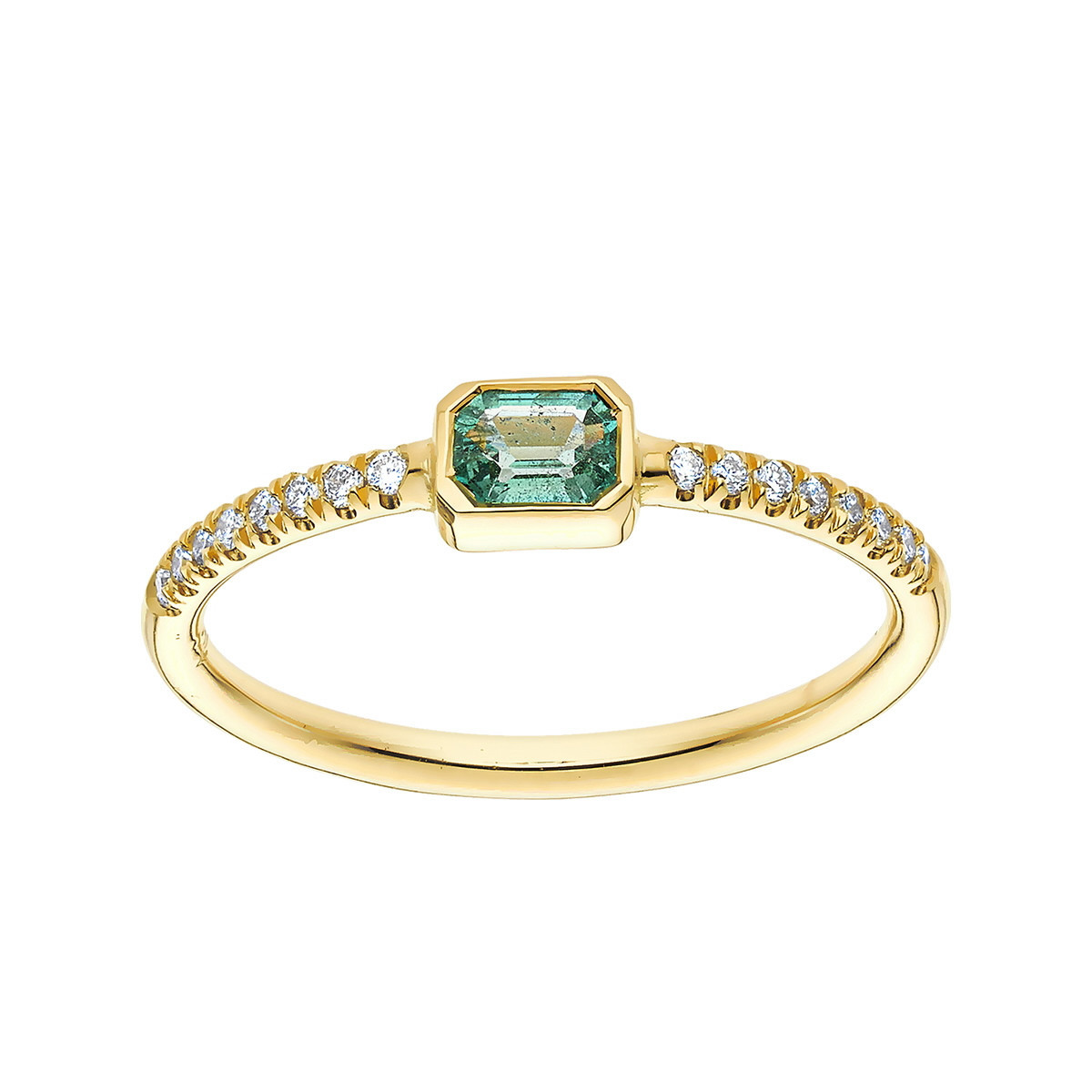 RING WITH EMERALD