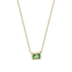 NECKLACE WITH EMERALD