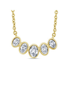 Collar Diamante Oval: Elegancia Atemporal en Cada Latido 2