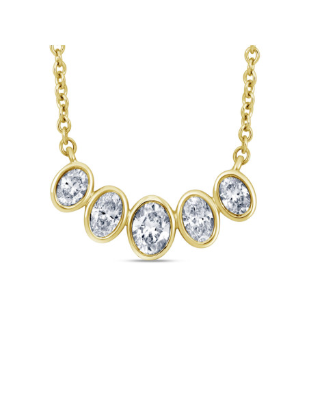 Collar Diamante Oval: Elegancia Atemporal en Cada Latido