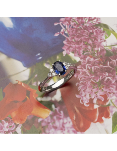 Anillo Zafiro Azul Diamantes Oro Blanco 18K - Elegancia Atemporal 2