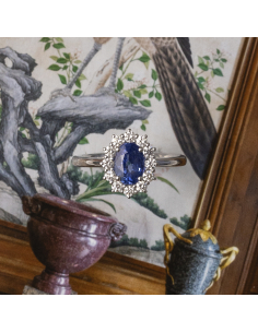 Anillo Zafiro Azul Diamantes Halo Oro Blanco 18K - Elegancia Real