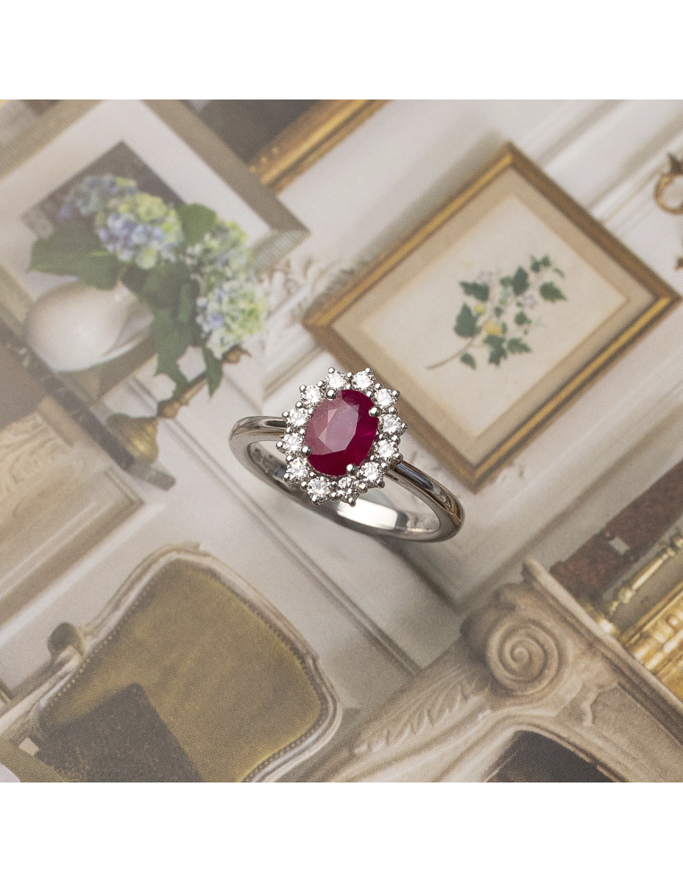 Anillo Rubí Diamantes Oro Blanco 18K - Pasión y Elegancia