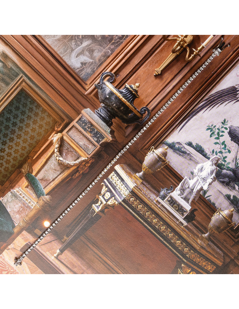 ELEGANCIA ETERNA: PULSERA RIVIERE DE ORO BLANCO CON DIAMANTES