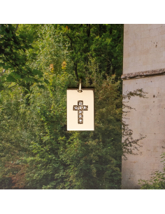 Yellow Gold Pendant Diamond Cross Rectangular | Elegant Design