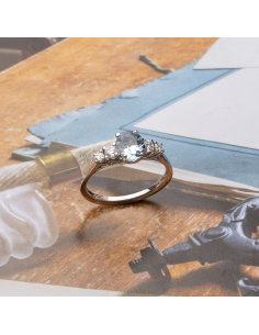 Anillo Aguamarina y Diamantes Oro Blanco | Elegancia Contemporánea