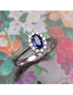 Anillo de Compromiso en Oro Blanco con Zafiro y Diamantes | PR Joyeros