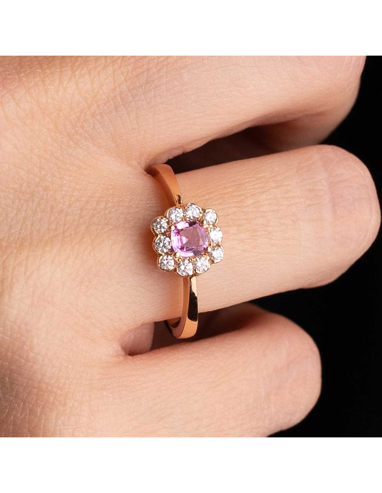 Pink Sapphire and Diamond Ring: Timeless elegance in rose gold