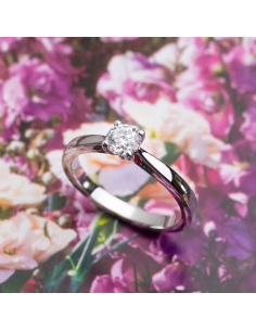 Engagement Ring in White Gold with Diamond | PR Jewellers