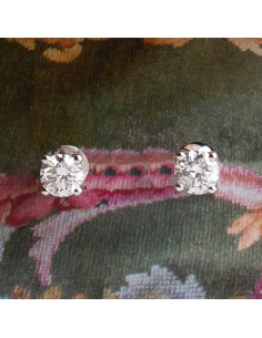 Classic Diamond Earrings in 18K White Gold REIKA | PR Joyeros