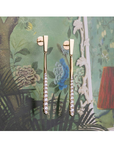 Long yellow gold earrings with diamonds | PR Joyeros