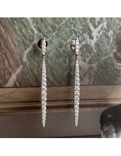 Airi long white gold earrings with diamonds  | PR Joyeros