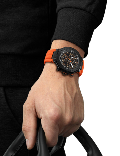 Tissot T-Race: Cronógrafo de Cuarzo Inspirado en el Motociclismo 2