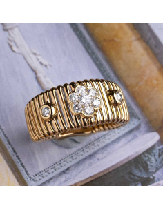 Tubogas Ring in 18kt Yellow Gold with Diamonds | PR Jewellers