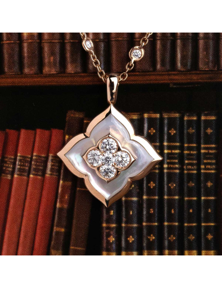 Florencia necklace in gold, diamonds and mother-of-pearl
