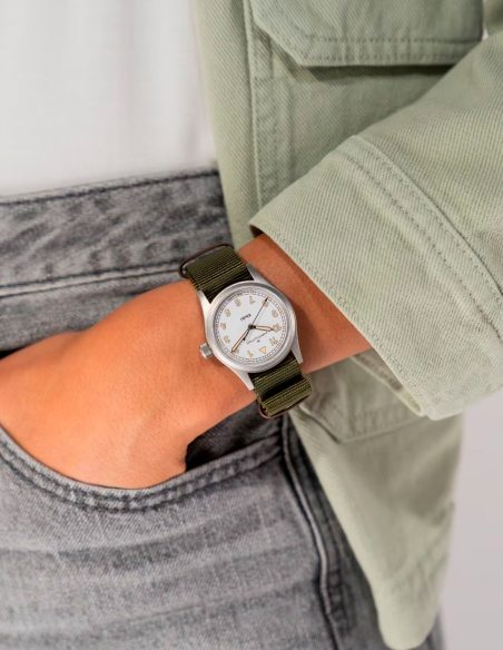 Hamilton Khaki Field Quartz - Reloj Militar Elegante y Duradero