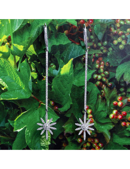 Pendientes de Oro Blanco 18Kt con Diamantes – Elegancia Radiante