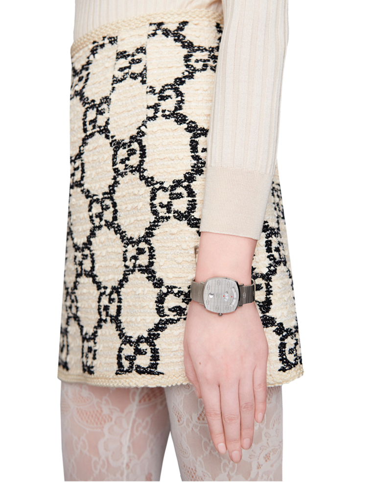 Reloj GUCCI Grip 38mm de Acero Inoxidable