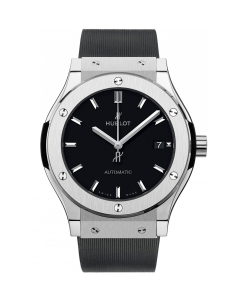 Hublot Classic Fusion Titanium | Elegancia y Precisión