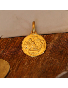 Baptism Medal | Meaning, symbol of faith and protection