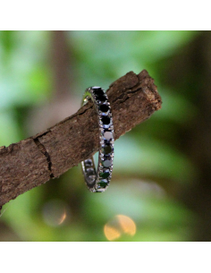 White Gold Ring with Black Diamonds | Everyday Elegance and Style