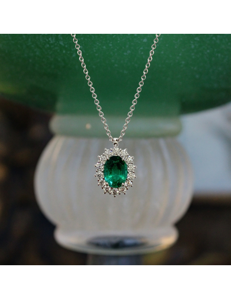 18K white gold necklace with emerald and diamonds – PR Joyeros
