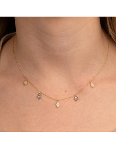 Collar Hojas Doradas con Diamantes: Elegancia y Sofisticación. 2