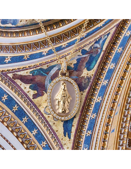 Yellow gold necklace with Miraculous Virgin mother-of-pearl and diamon