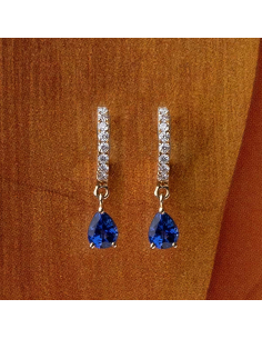 Pendientes oro rosa con diamantes y zafiros lágrima