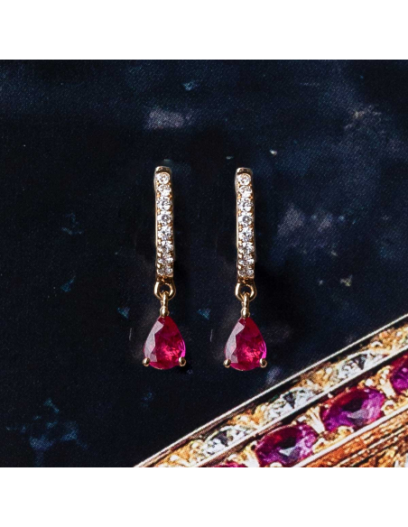 Rose gold earrings with diamonds and teardrop rubies / PR JOYEROS