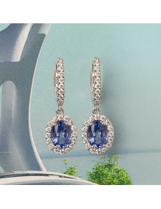 Earrings in 18-carat white gold with exclusive diamonds and sapphires