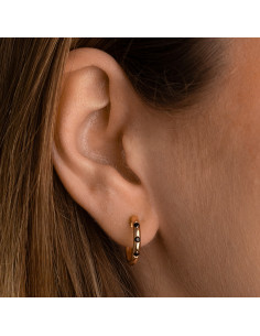 Gold hoop earrings with spinel: Timeless elegance for women 2