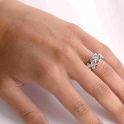 BUTTERFLY RING WITH WHITE ZIRCONIA