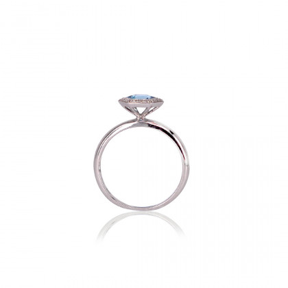 RING WITH DIAMONDS AND BLUE TOPAZ